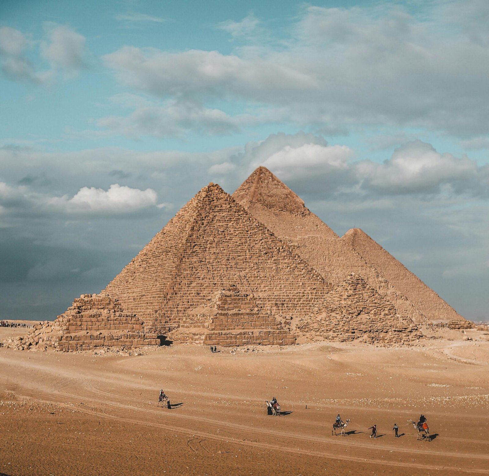 hasabo travel - cairo