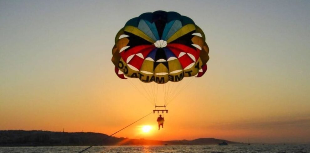 Parasailing in Sharm hasabo travel